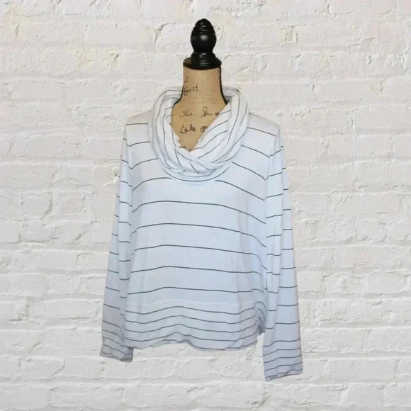 Lou & Grey Loft Sweatshirt - Picture 1 of 5
